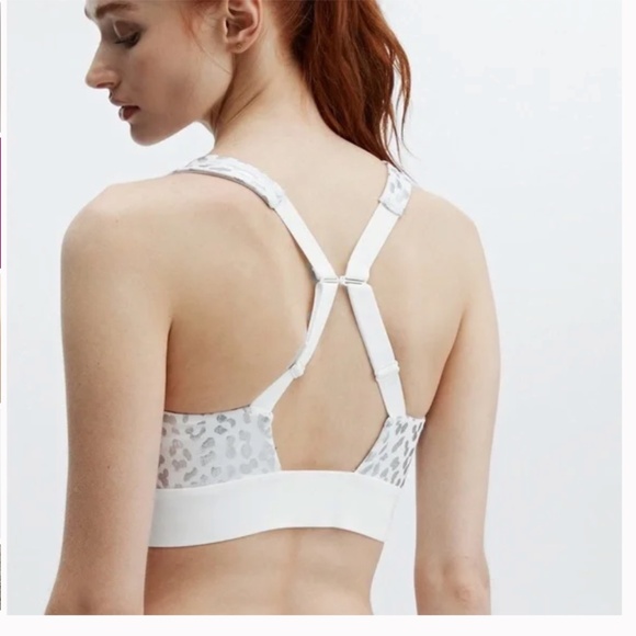 FABLETICS All Day Every Day Low-Impact Foil Stealth Bra White SZ 1X (Estimated) - Picture 3 of 10